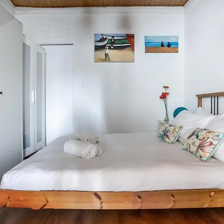 아파트 Center In Lively Bairro Alto! 리스본