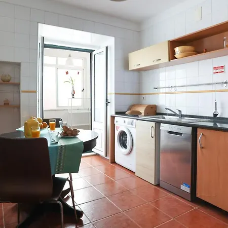 Apartament Center In Lively Bairro Alto! Lizbona