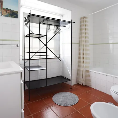 Center In Lively Bairro Alto! Apartament Lizbona