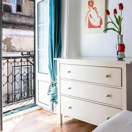 דירה Center In Lively Bairro Alto! *