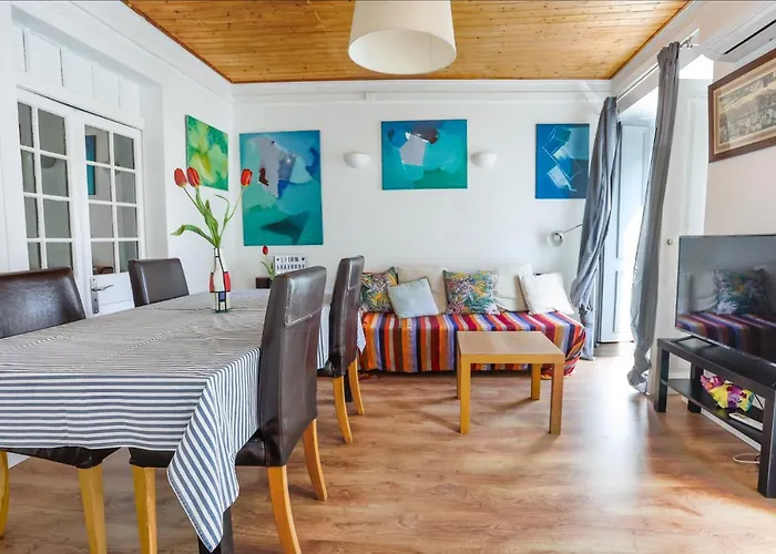 Διαμέρισμα Center In Lively Bairro Alto! *