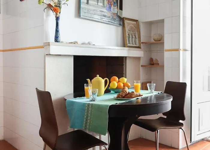 Center In Lively Bairro Alto! * Lisboa